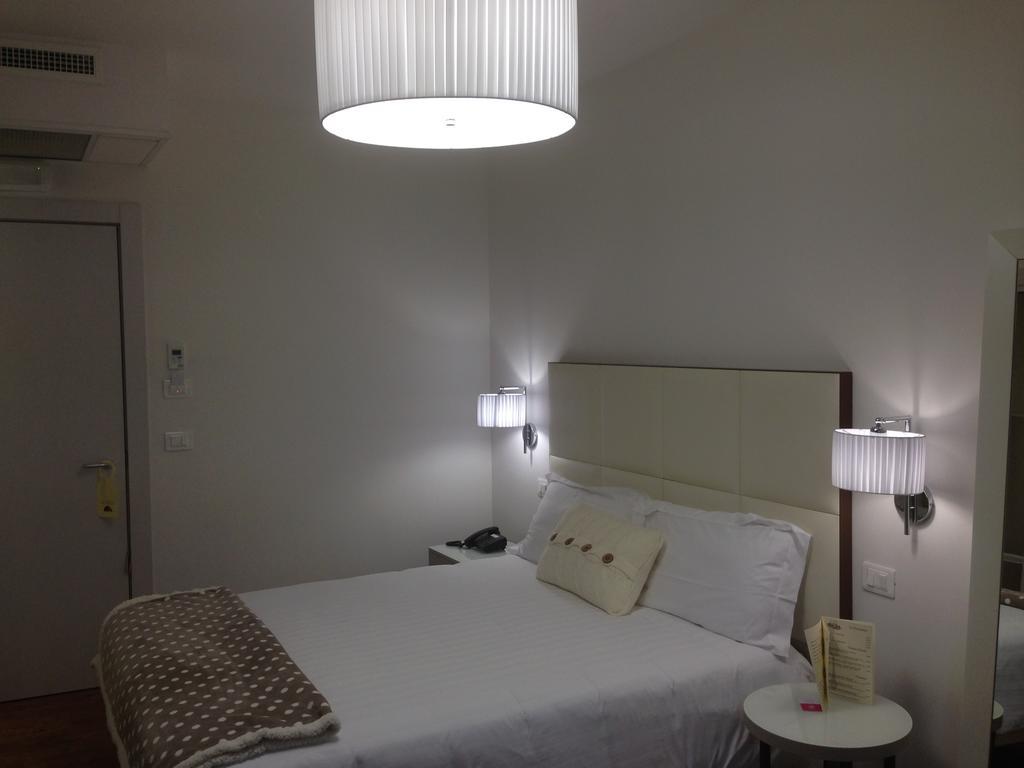 Hotel Piero Della Francesca Arezzo Esterno foto