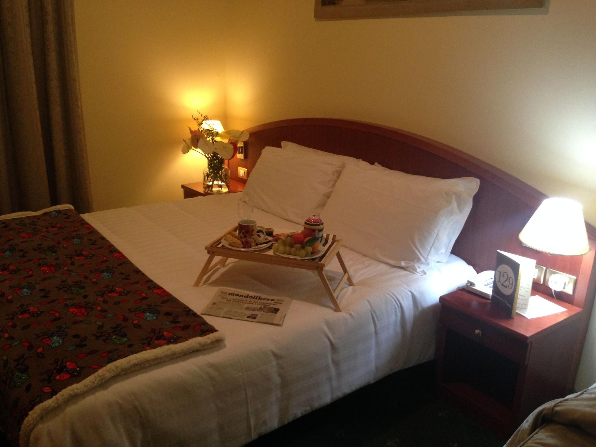 Hotel Piero Della Francesca Arezzo Esterno foto