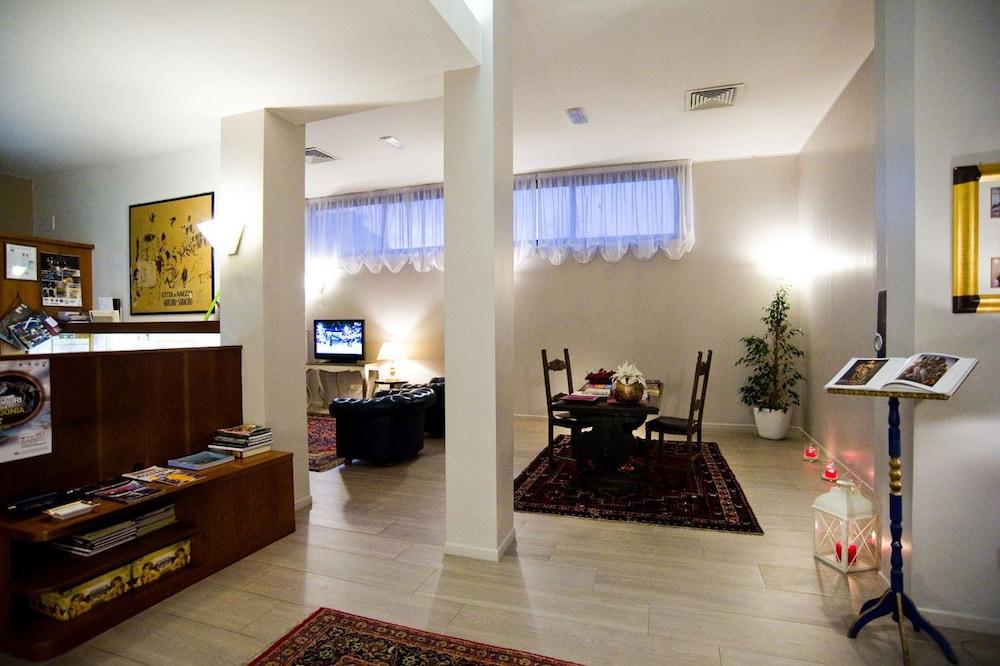 Hotel Piero Della Francesca Arezzo Esterno foto