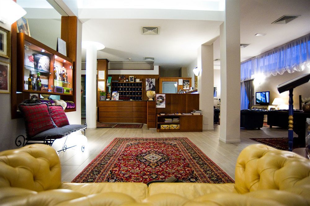 Hotel Piero Della Francesca Arezzo Esterno foto